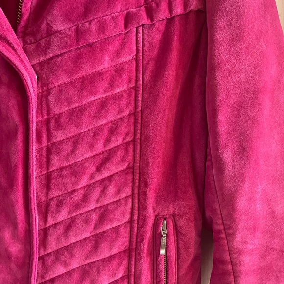 Danier suede jacket - Picture 3 of 10